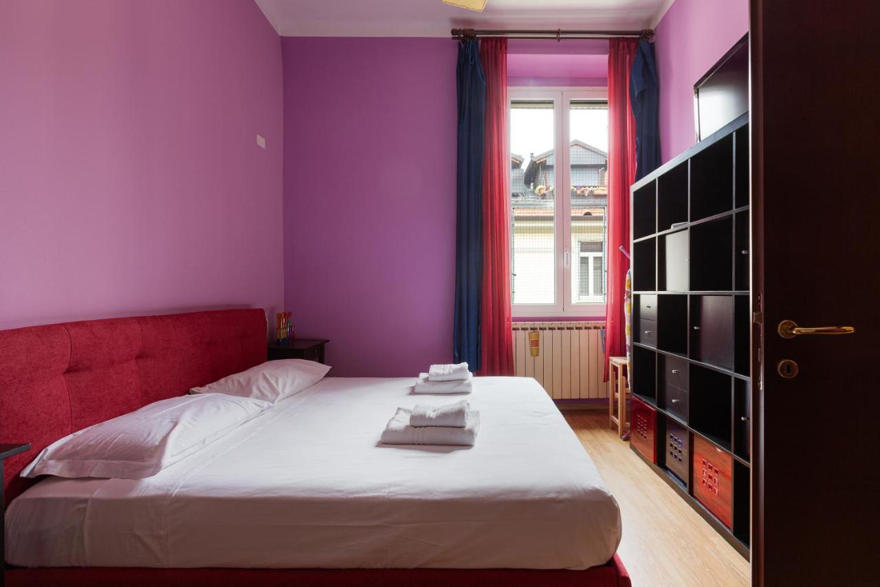 Milano Viale Umbria Colorful Apartment ภายนอก รูปภาพ